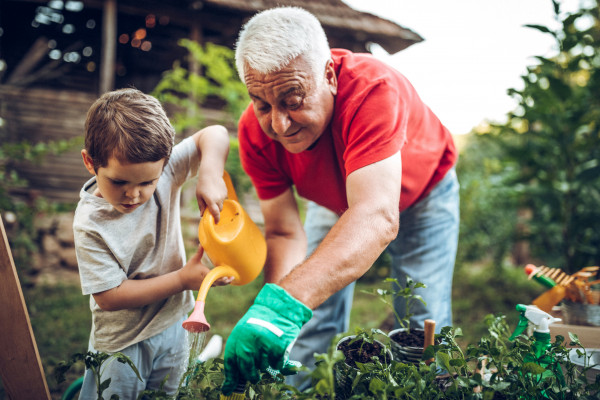 grandfather_grandson_garden