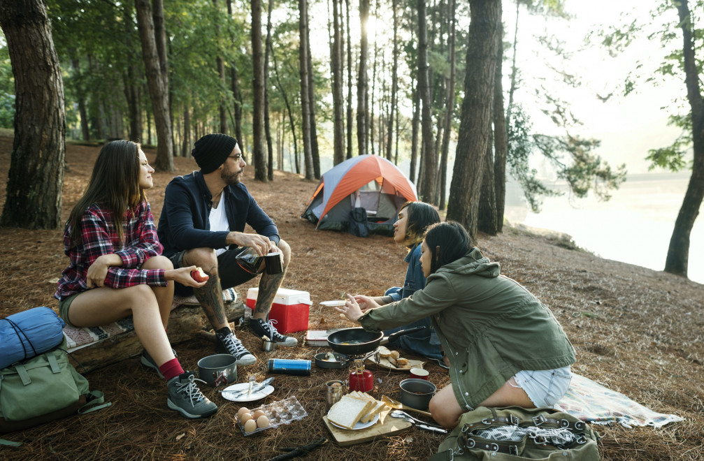 friends_camping